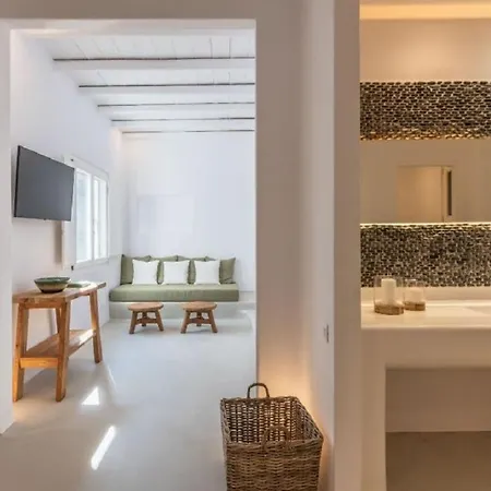 Tana Ornos (Mykonos)
